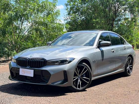 BMW 330e 2.0 16V TURBO HÍBRIDO M SPORT AUTOMÁTICO BMW 330e 2.0 16V TURBO HÍBRIDO M SPORT AUTOMÁTICO